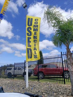 Used Commercials Custom and Corporate Flag